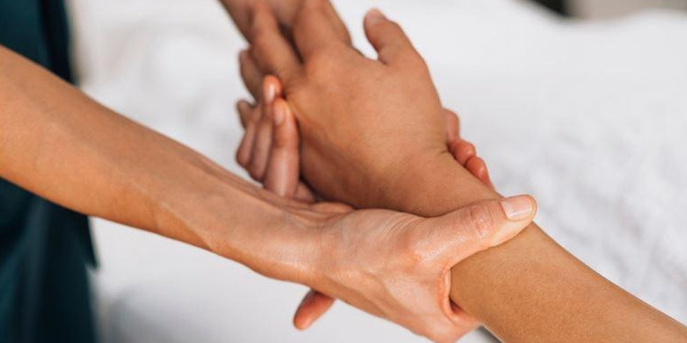 Hand and Arm Massage Technique at Home