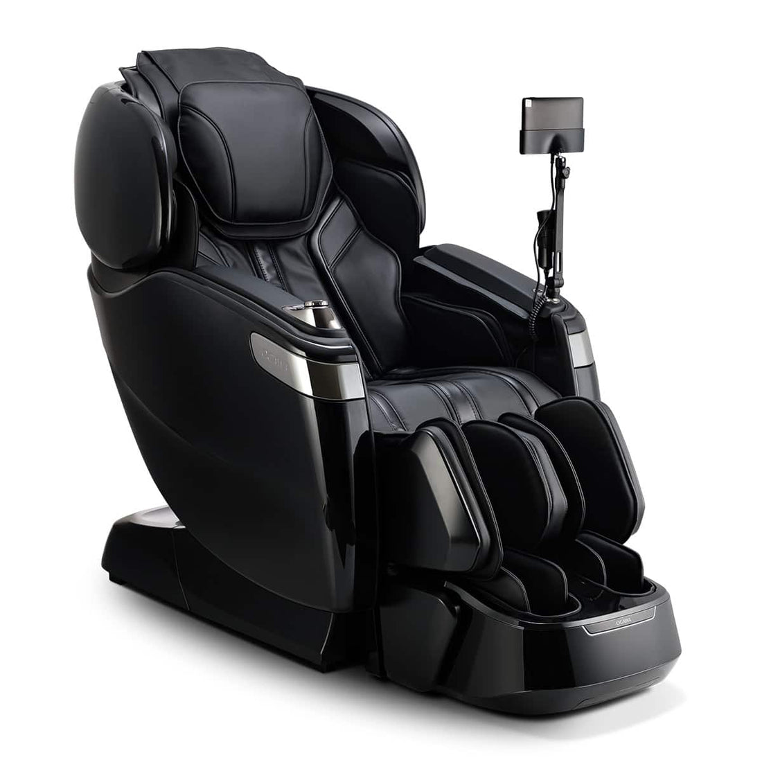 Ogawa 4D Fusion Master Drive Black Angled View
